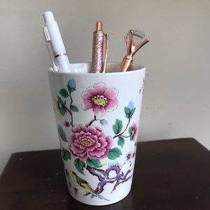 💗 Staffordshire Ceramic Tumbler Cup Vase